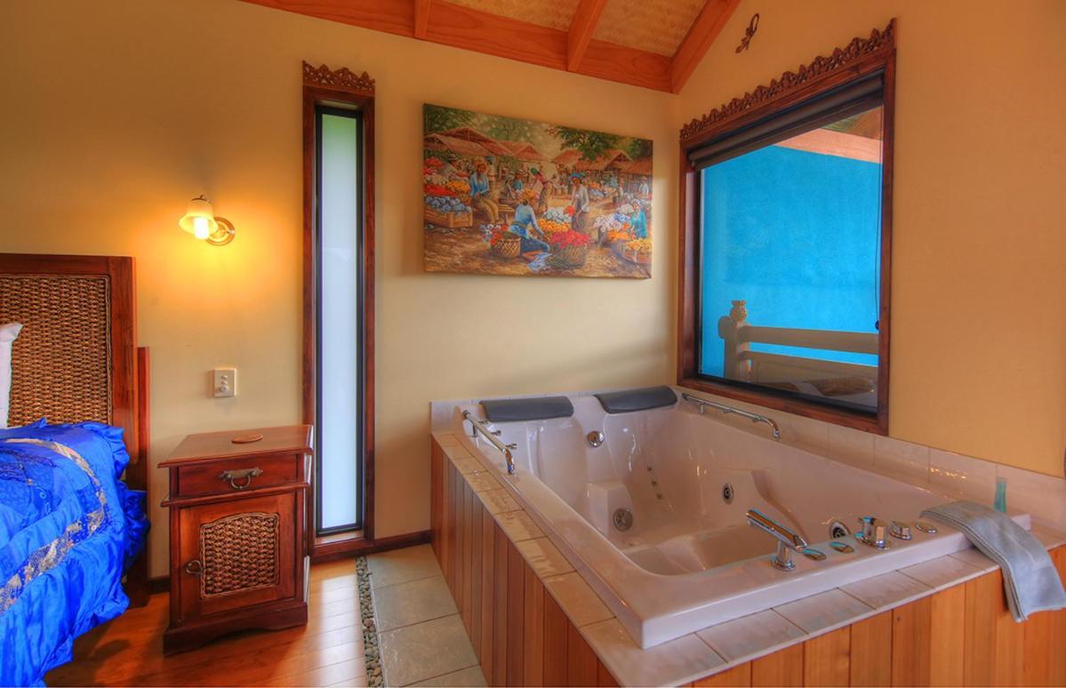 Maleny Tropical Retreat Bed & Breakfast Dış mekan fotoğraf