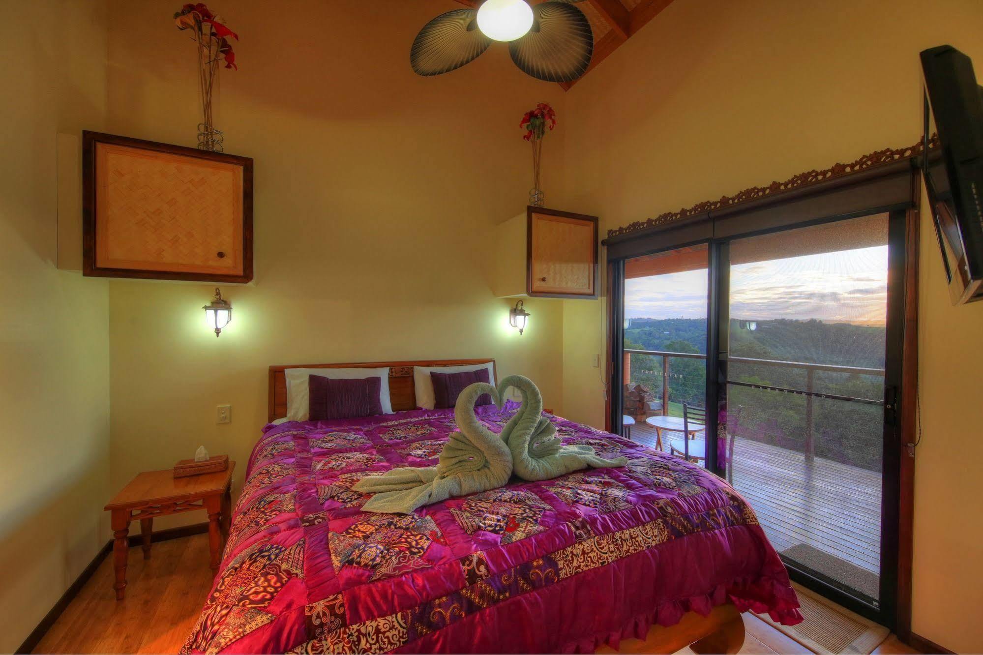 Maleny Tropical Retreat Bed & Breakfast Dış mekan fotoğraf